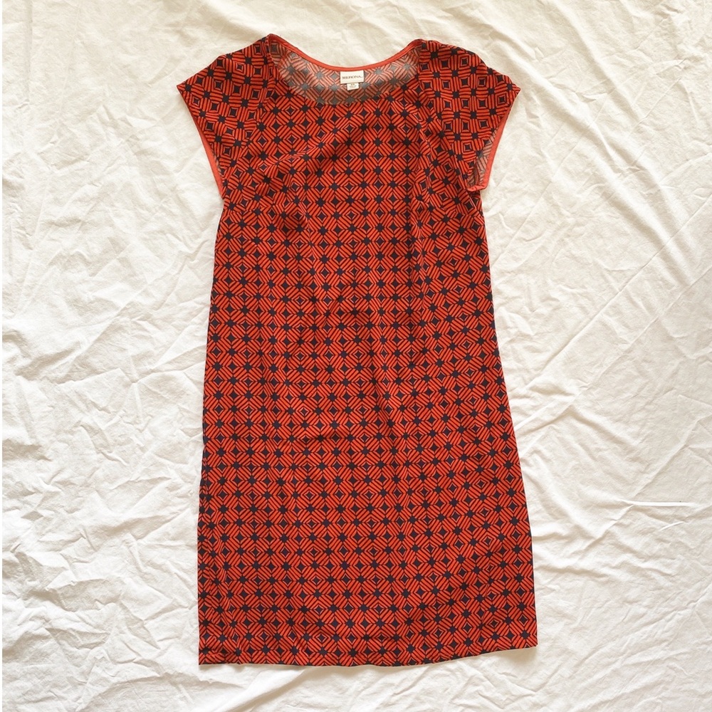 70's inspired geometric midi dress